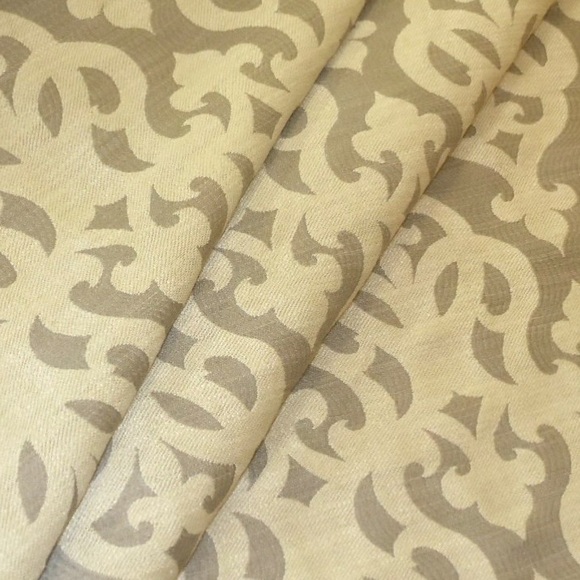 Aristocrat Multiuse Home Decor Damask Fabric - Picture 4 of 8